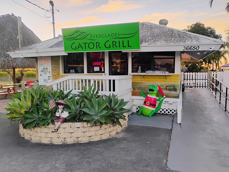 Everglades Gator Grill exterior