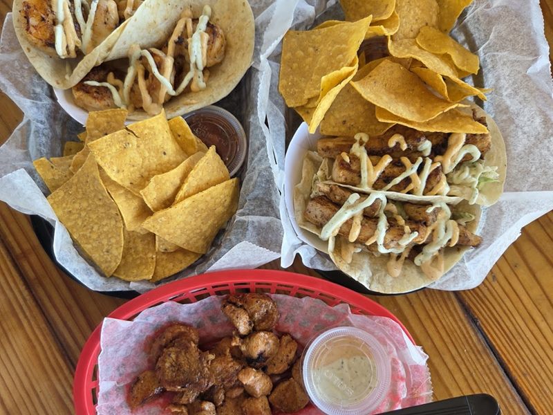 Everglades Gator Grill food